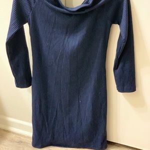 Long sleeve blue dress